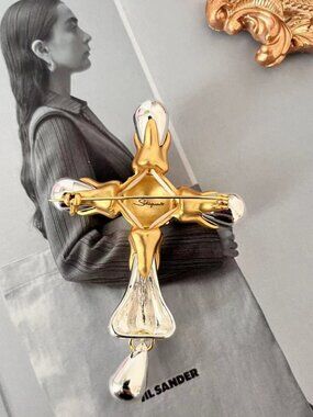 Schiaparelli Brooch